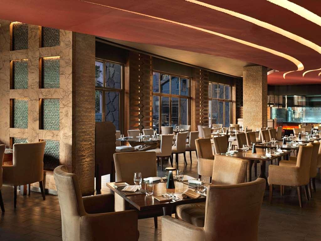 โซฟีเทล ดูไบ เดอะ ปาล์ม ลักชัวรี อพาร์ตเมนท์ Hotel ร้านอาหาร รูปภาพ